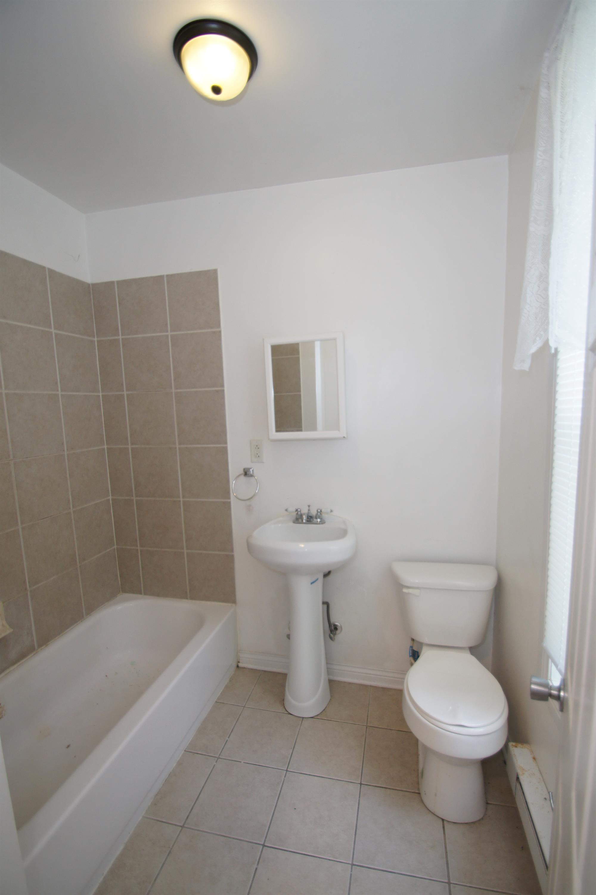 2439 West Jefferson Street - 1