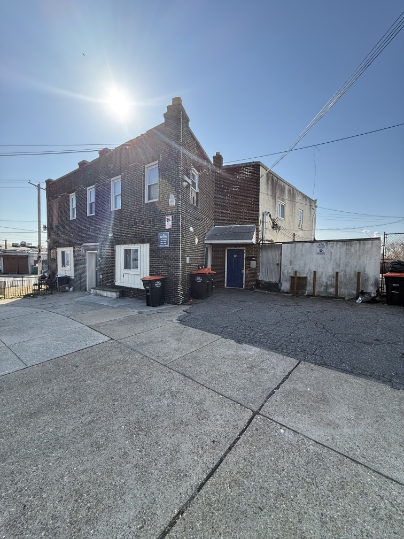 904 Keystone Road - 1