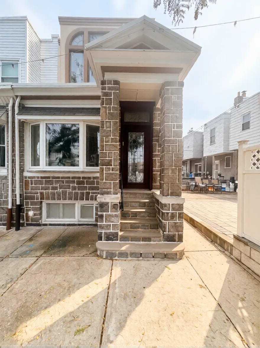 2741 South Colorado Street